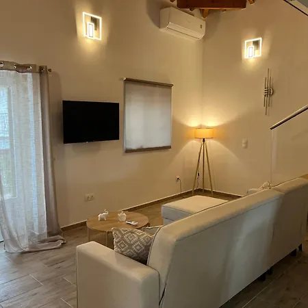 Stone House Bourgos Koróni