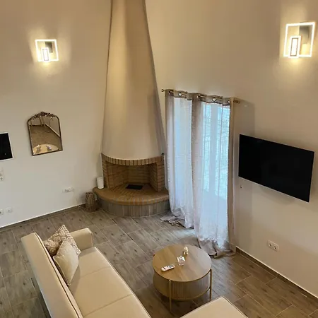 Ferienhaus Stone House Bourgos Koróni