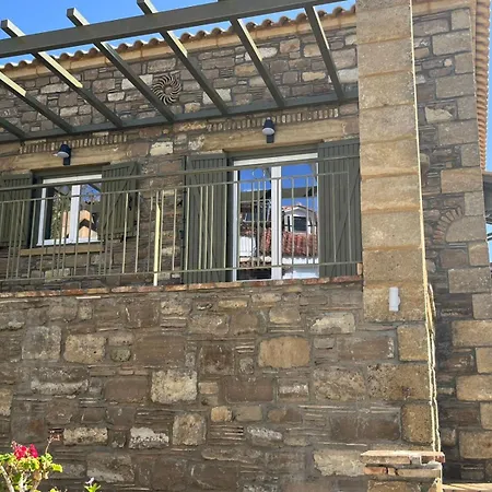 Stone House Bourgos