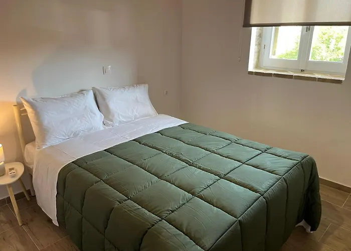 Stone House Bourgos * Koróni